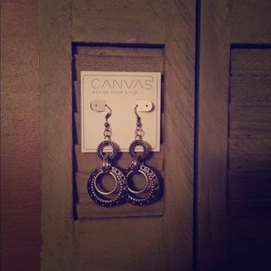 Canvas brand earrings new!
